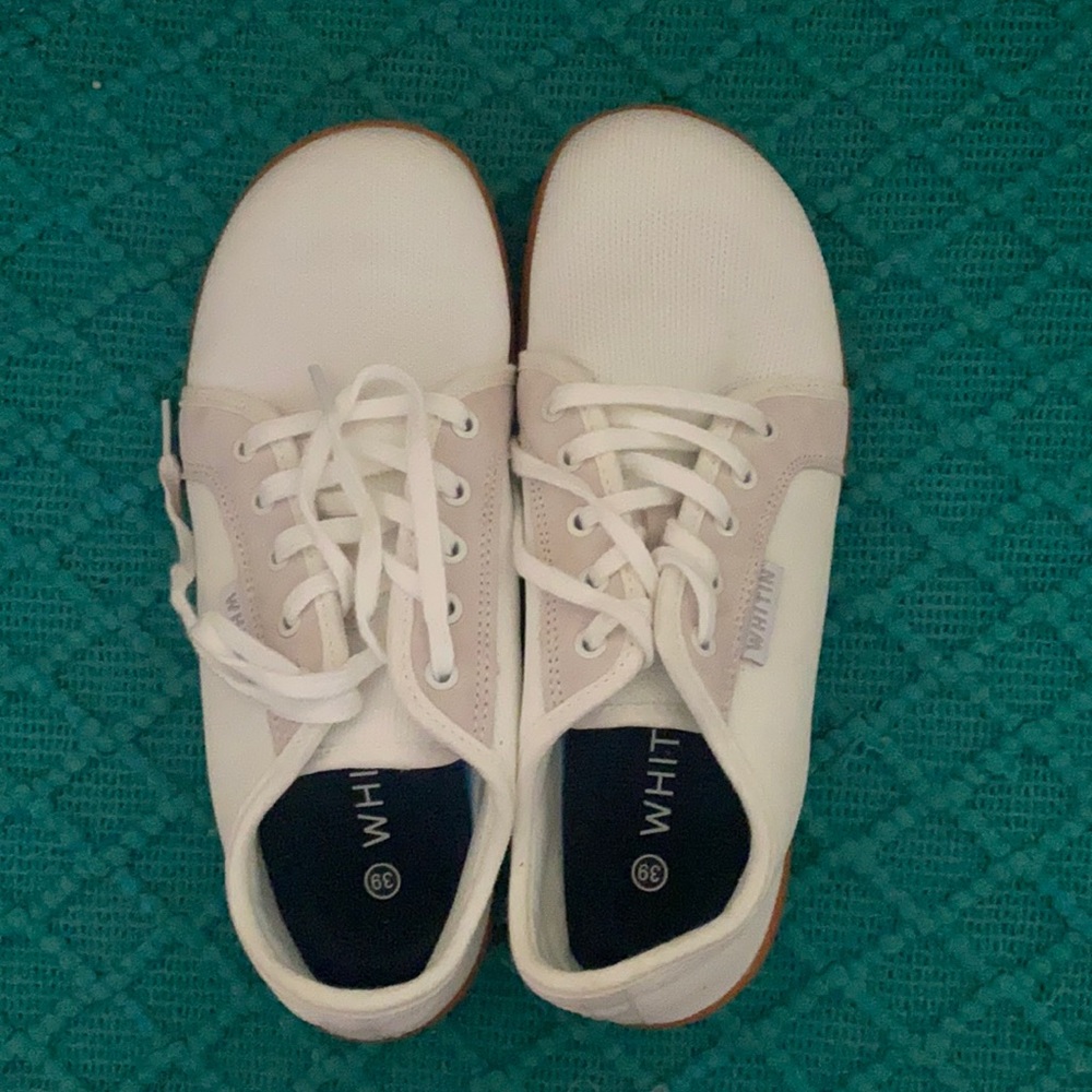 WHITIN Barefoot Minimalist Sneakers (8.5)